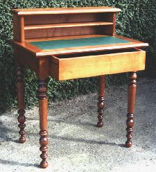 Table Bureau