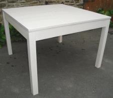Table moderne 4 couverts